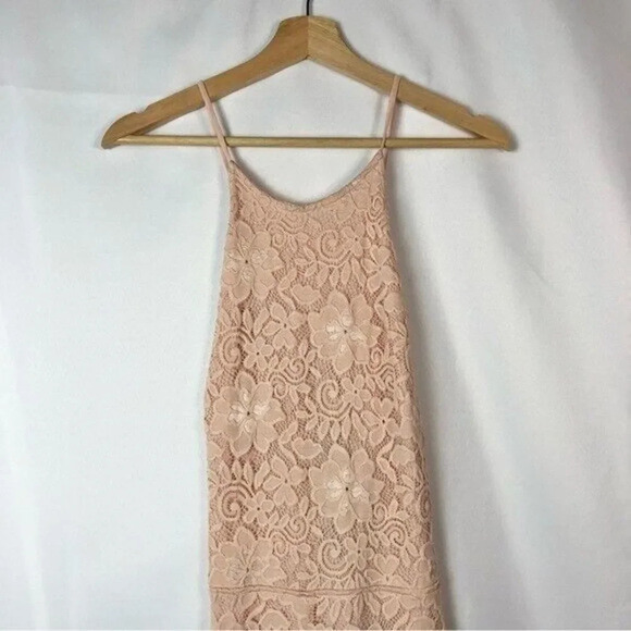 Bebe Blush Pink High Neck Lace Open Back Jumpsuit 12 - Picture 4 of 6